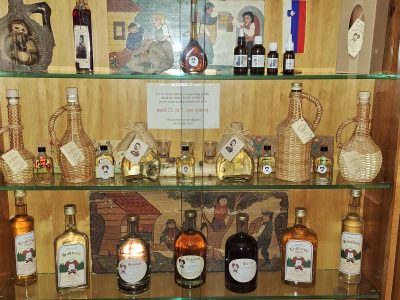 Žganjekuha Rok Šušteršič s.p.